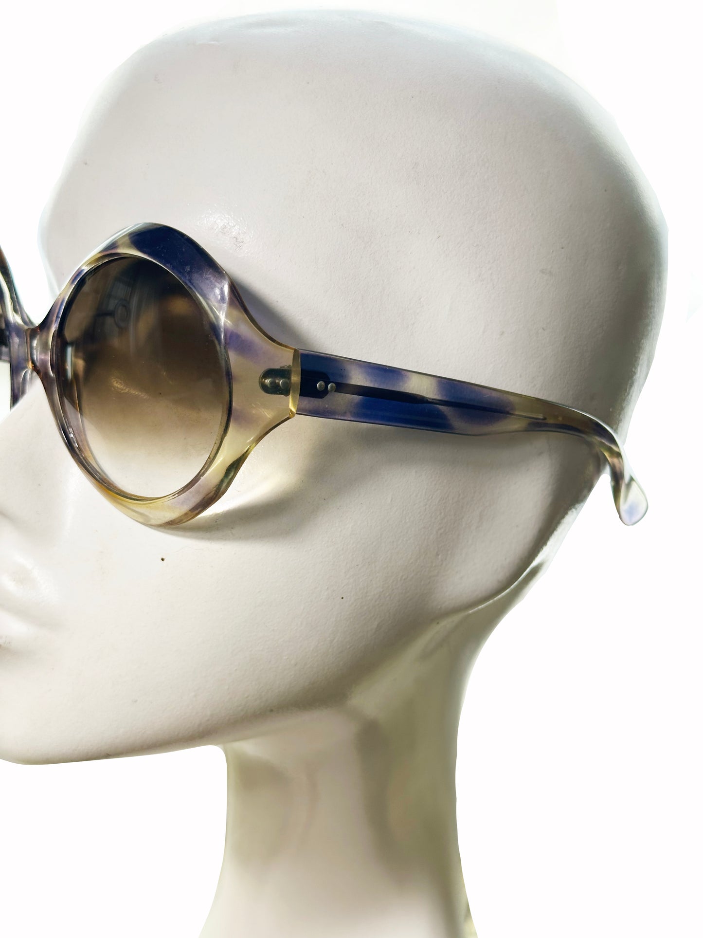 Jackie O style French Sunglasses