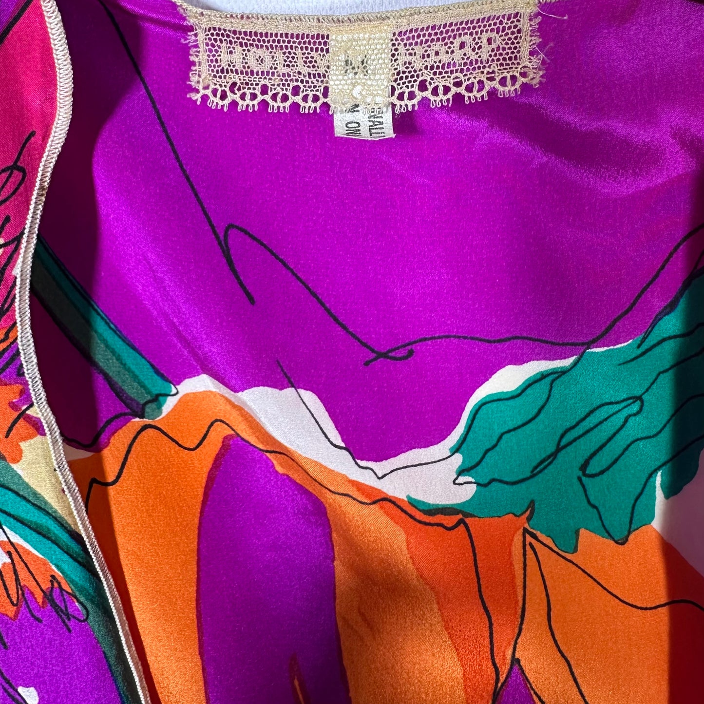 Holly Harp 1960s Poppy bright silk Kimono