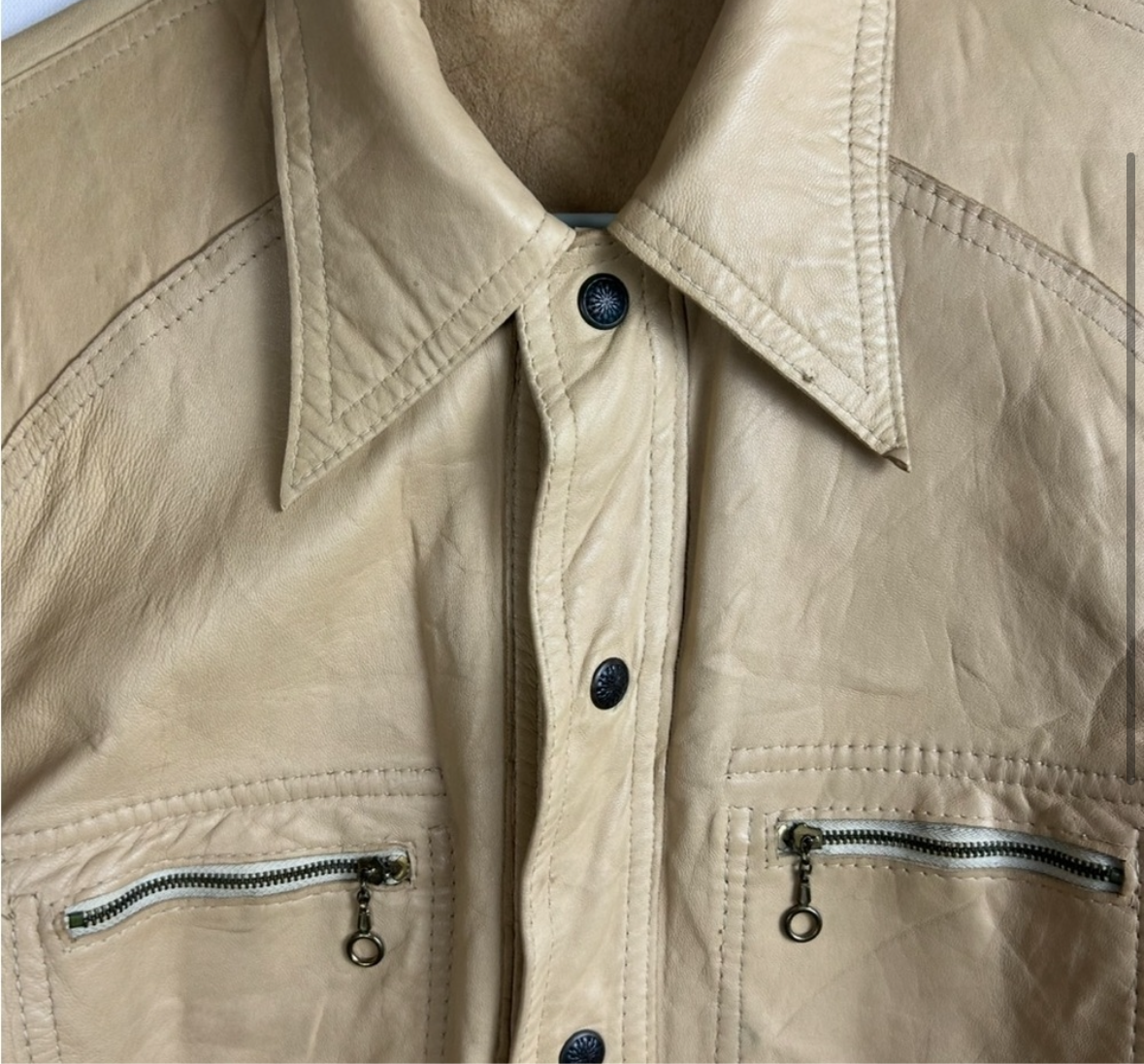 70s vintage leather Tan Lightweight Shirt Jacket Reservable